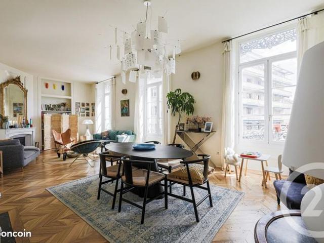 Appartement 4 pièces 130 m²