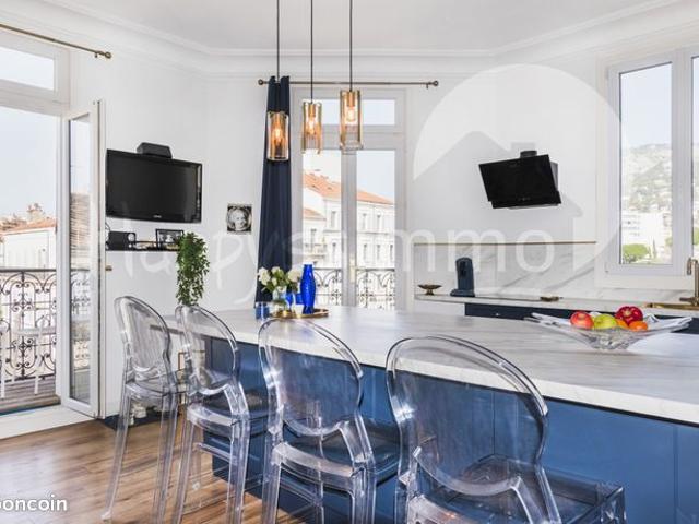 Appartement 4 pièces 130 m²