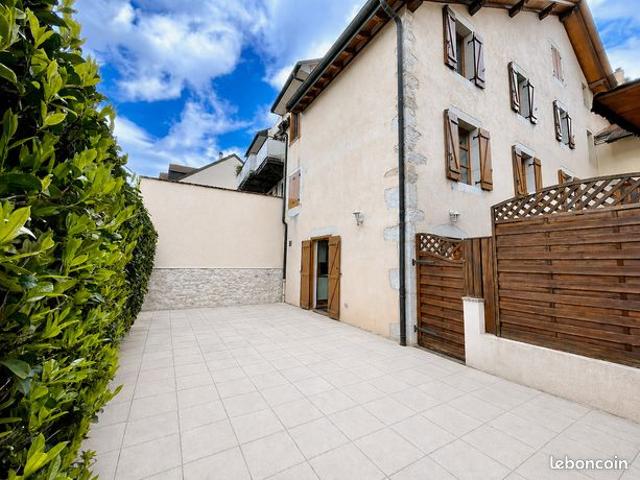 Appartement 4 pièces 130 m²