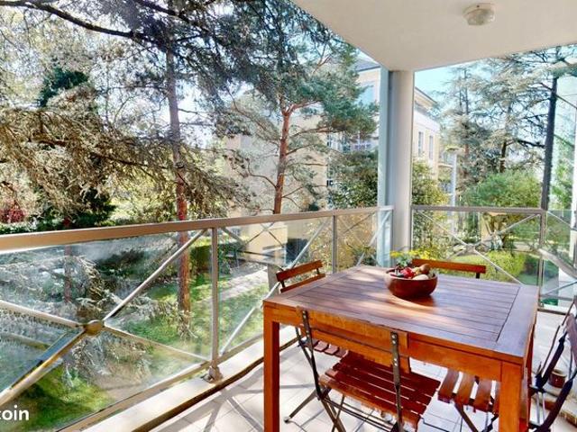 Appartement 5 pièces 130 m²