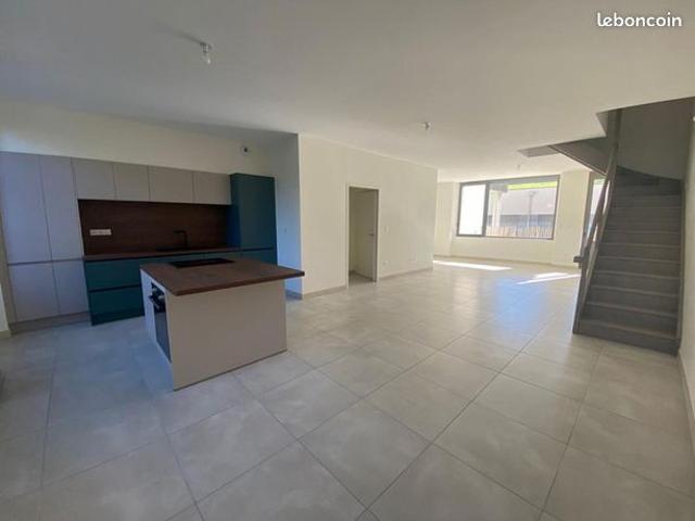 Appartement 4 pièces 130 m²
