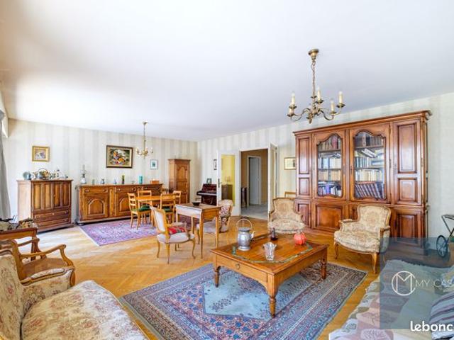 Appartement 4 pièces 130 m²