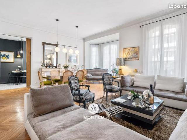 Appartement 4 pièces 130 m²