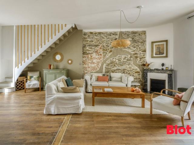 Appartement 4 pièces 130 m²