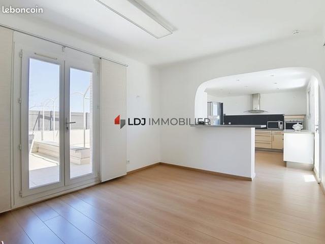 Appartement 4 pièces 130 m²