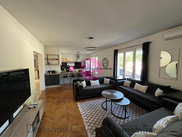 Appartement 4 pièces 130 m²