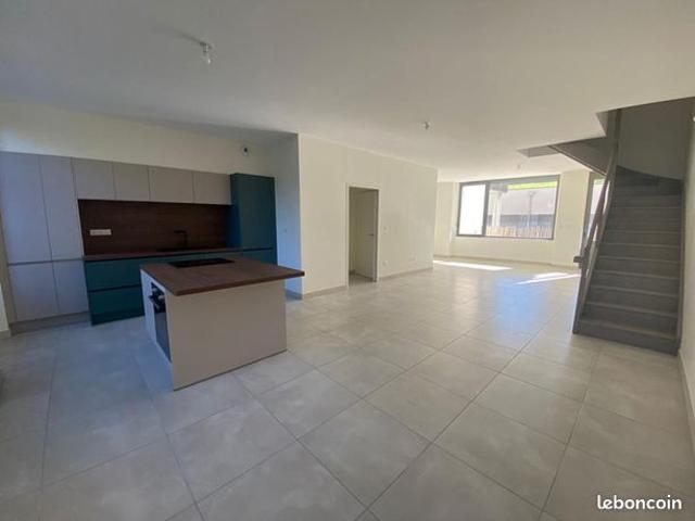 Appartement 4 pièces 130 m²