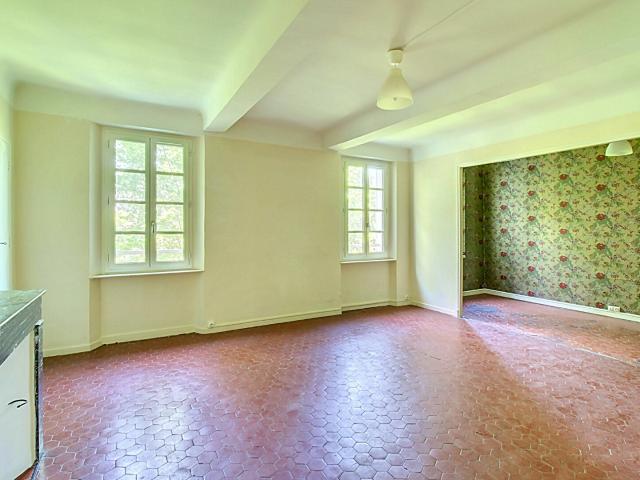 Appartement 4 pièces 130 m²