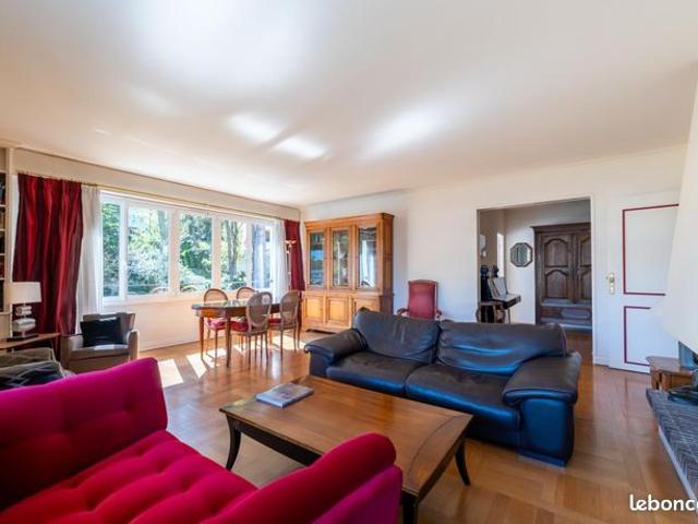 Appartement 4 pièces 130 m²