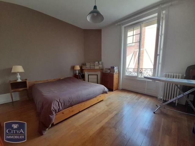 Appartement 4 pièces 130 m²