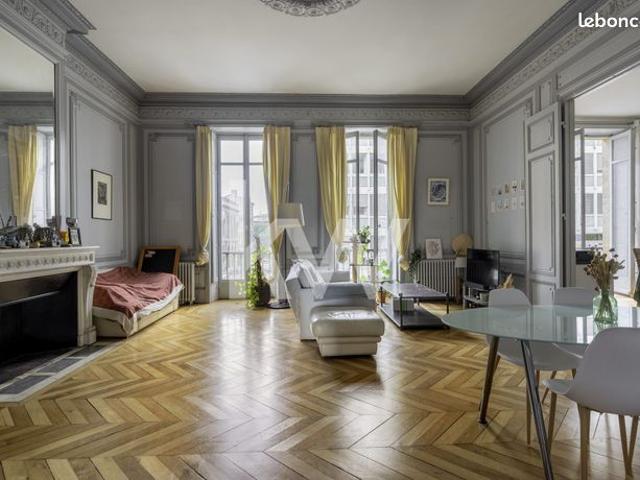 Appartement 4 pièces 131 m²