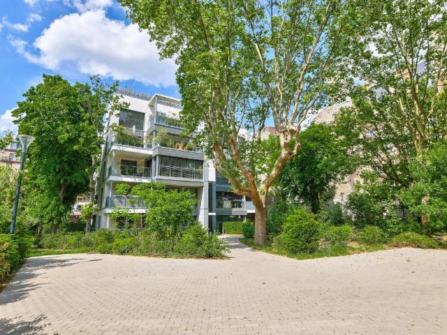 Appartement 4 pièces 132 m²