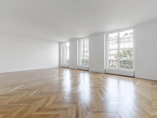 Appartement 4 pièces 132 m²