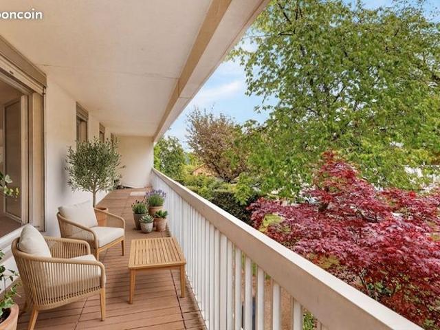 Appartement 4 pièces 132 m²