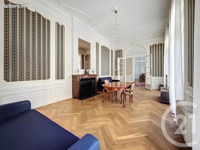 Appartement 4 pièces 132 m²