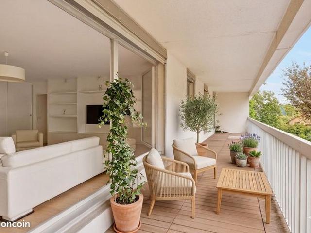 Appartement 4 pièces 132 m²