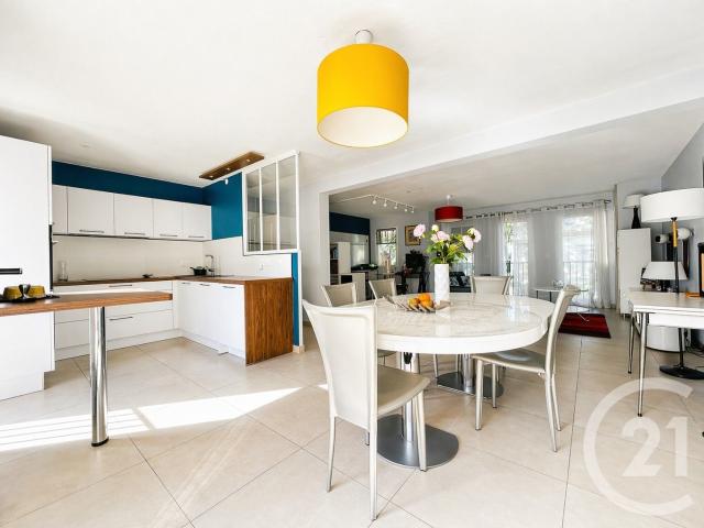 Appartement 4 pièces 133 m²