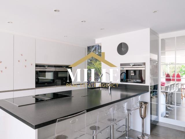 Appartement 4 pièces 133 m²