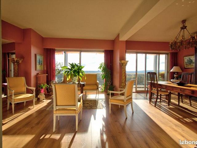 Appartement 4 pièces 134 m²