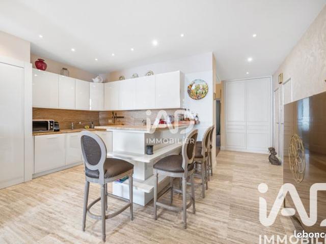 Appartement 4 pièces 134 m²