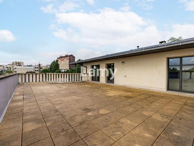 Appartement 4 Pieces 135 m2 joinville le pont
