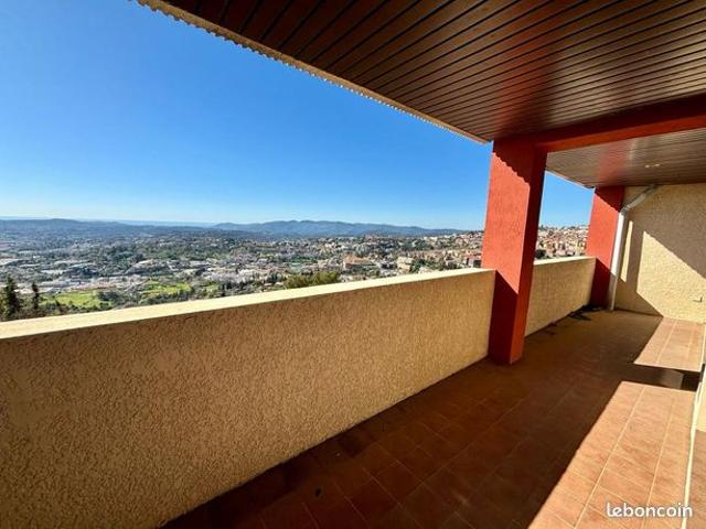 Appartement 4 pièces 135 m²