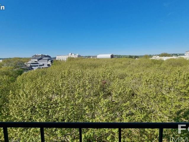 Appartement 4 pièces 135 m²
