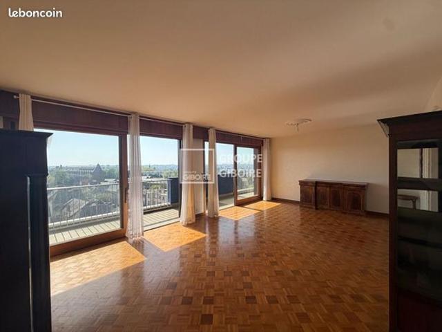 Appartement 4 pièces 135 m²