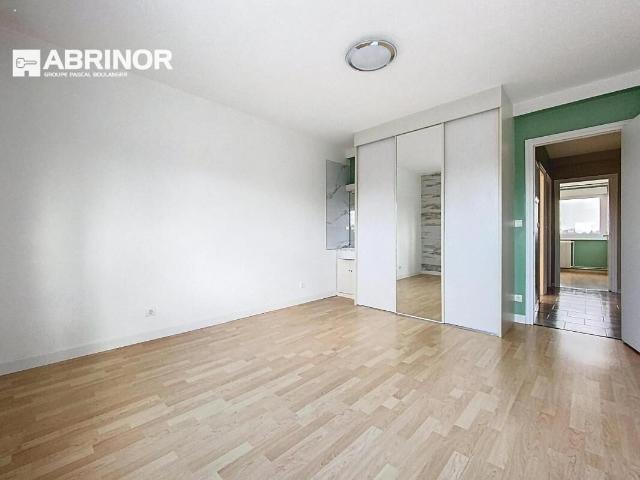 Appartement 4 pièces, 135 m² à louer à Ronchin 59790