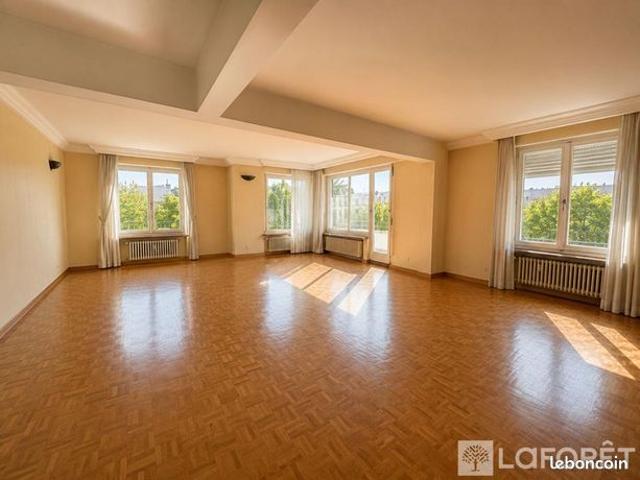 Appartement 4 pièces 136 m²