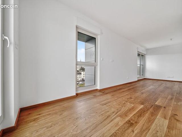 Appartement 4 pièces 136 m²