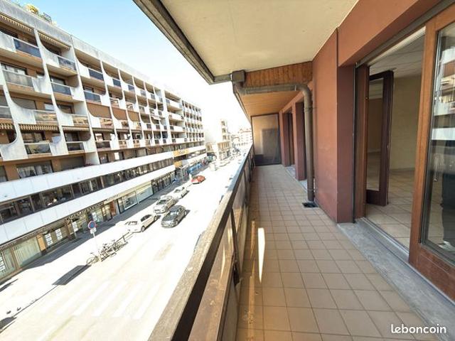 Appartement 4 pièces 136 m²