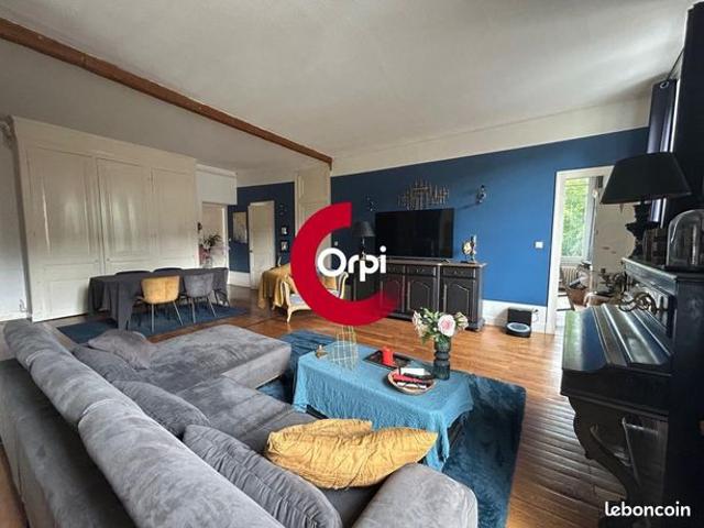 Appartement 4 pièces 136 m²