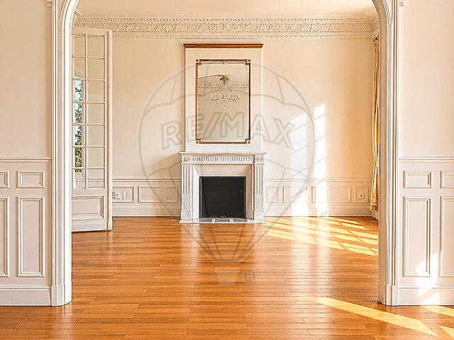 Appartement 4 pièces 137 m²