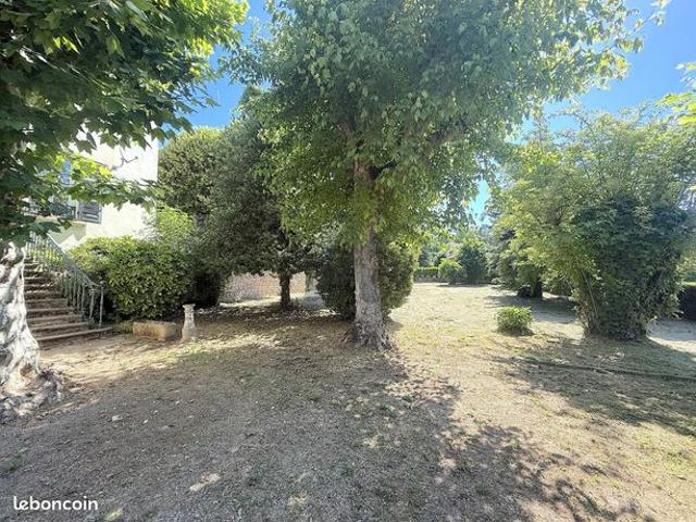 Appartement 4 pièces 137 m²