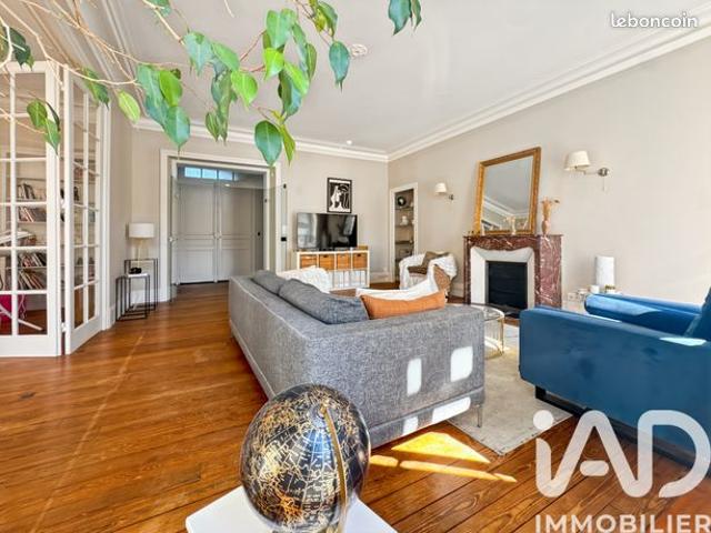 Appartement 4 pièces 137 m²
