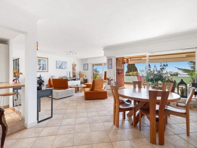 Appartement 4 Pieces 138 m2 grasse