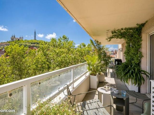Appartement 4 pièces 138 m²