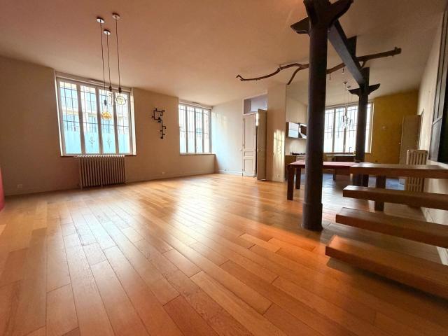 Appartement 4 pièces 138 m²