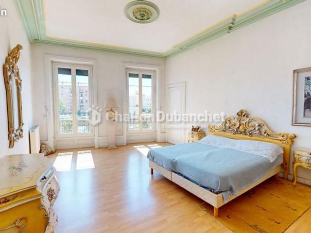 Appartement 4 pièces 139 m²
