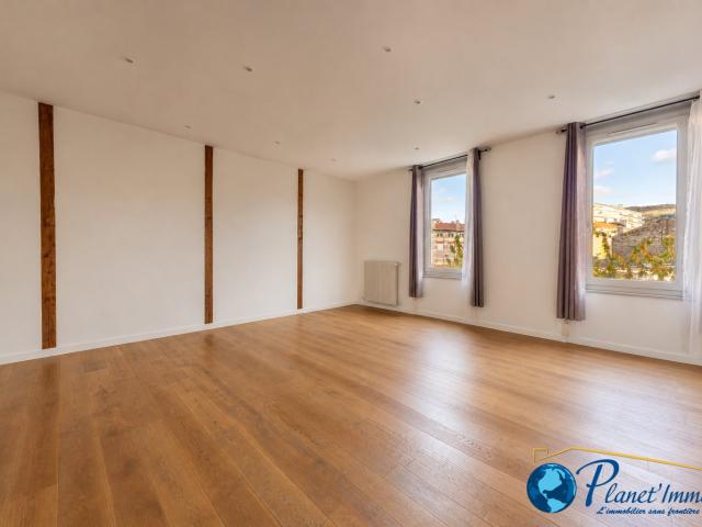 Appartement 4 pièces 139 m²