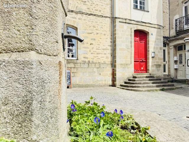 Appartement 4 pièces 140 m²