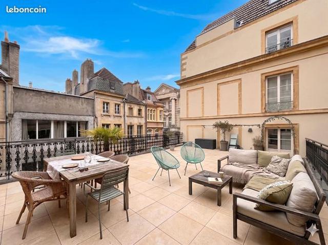 Appartement 4 pièces 140 m²