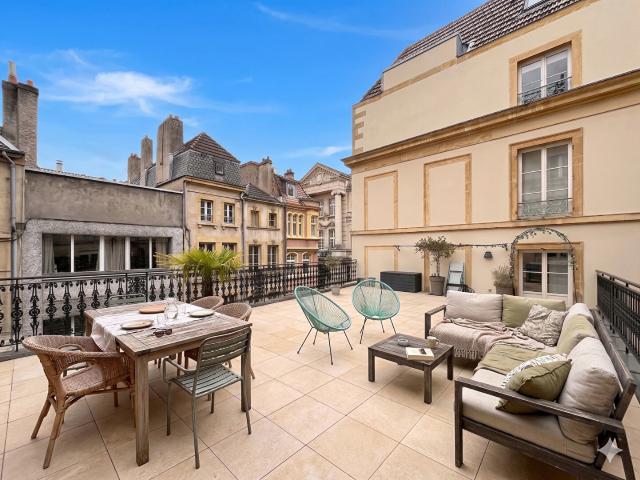 Appartement 4 pièces 140 m²