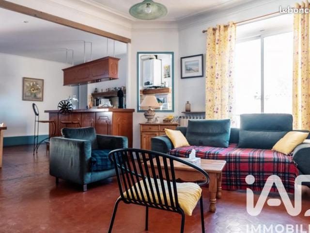 Appartement 4 pièces 140 m²