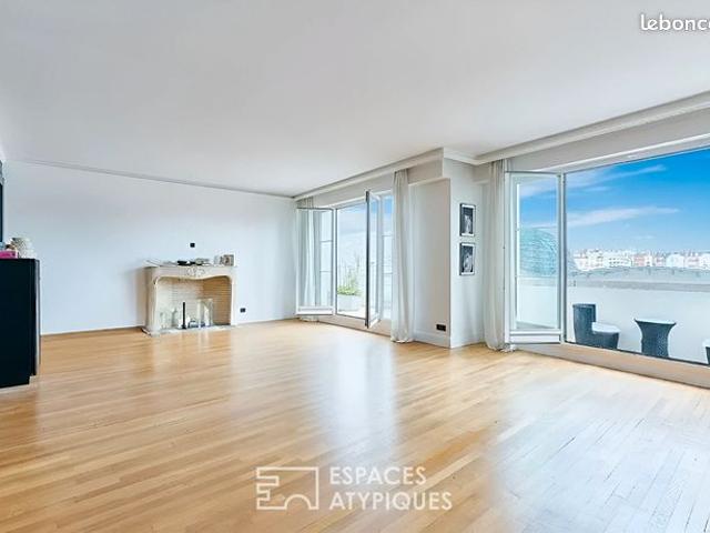 Appartement 4 pièces 140 m²