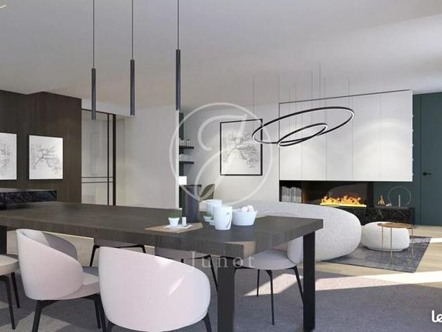 Appartement 4 pièces 140 m²
