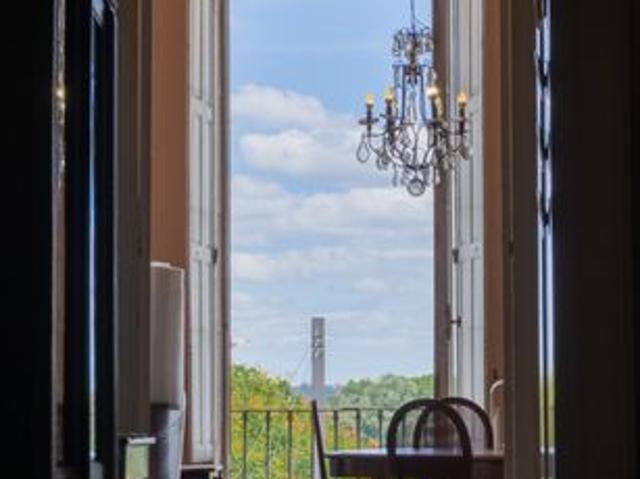 Appartement 4 pièces 140 m²