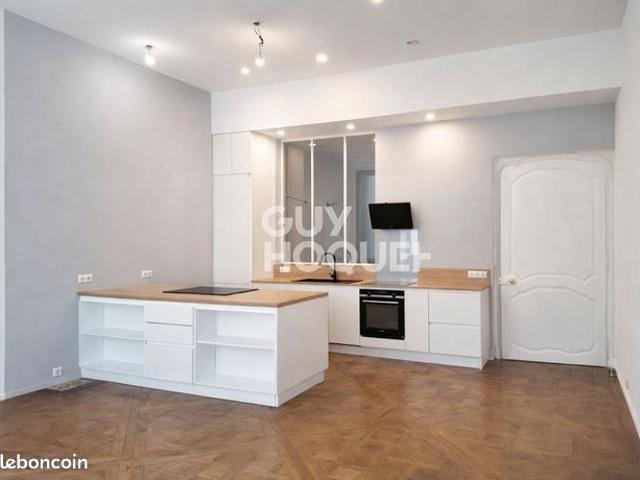 Appartement 4 pièces 140 m²