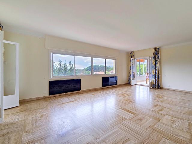 Appartement 4 pièces 140 m²